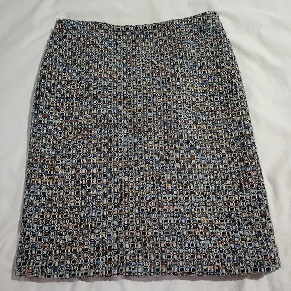Talbots 8 Wool Blend Knee Length Grey/Multicolor Geometric Plaid Skirt Lined - Picture 1 of 10